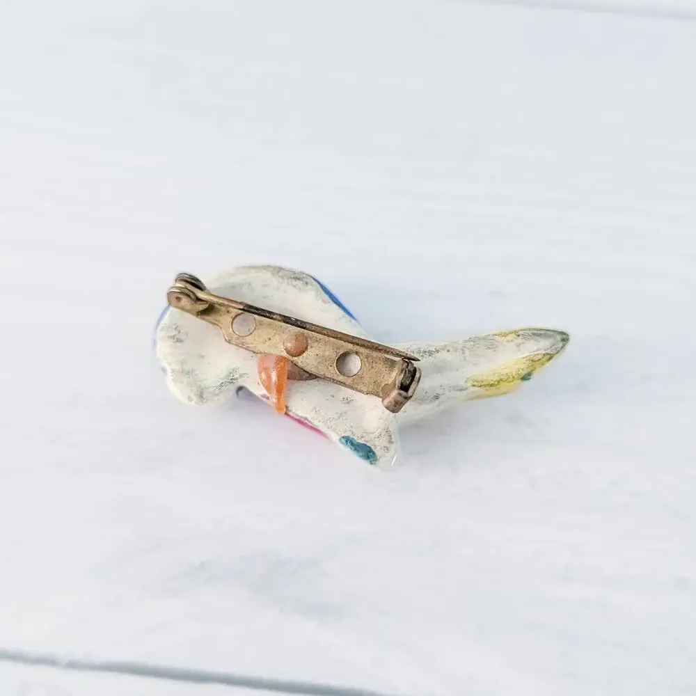 Vintage Brooch / Vintage Pin Ceramic Bird / Parrot Brooch